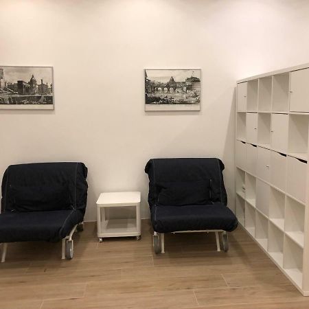 ローマSan Lorenzo University Flatアパートメント エクステリア 写真